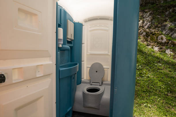 Best Portable toilet rental cost  in Columbia, CA
